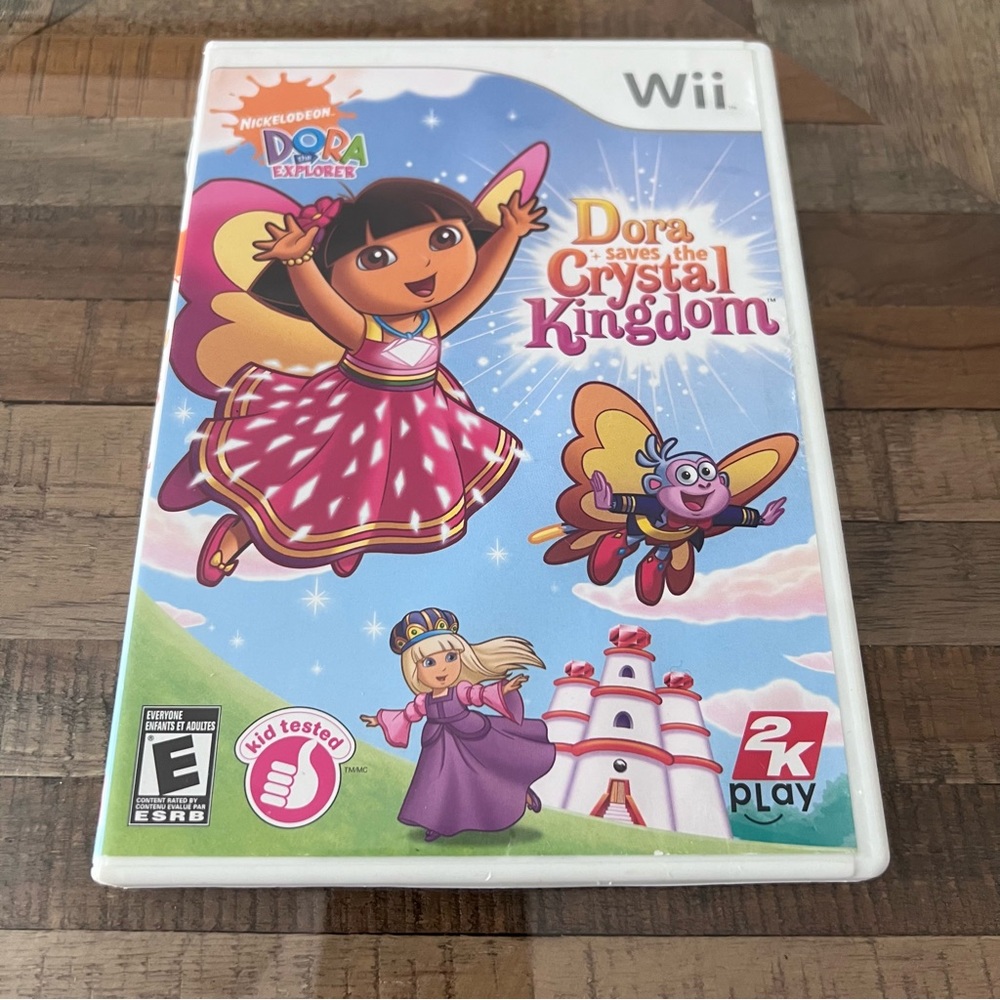 Wii Dora the Explorer Dora Saves the Crystal Kingdom Game Case